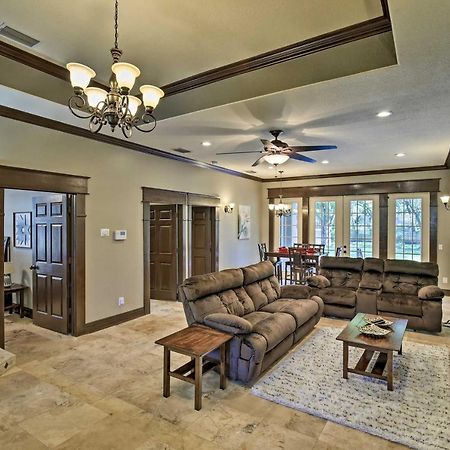 Tampa Oasis With Pool About 7 Mi To Busch Gardens! Villa Luaran gambar