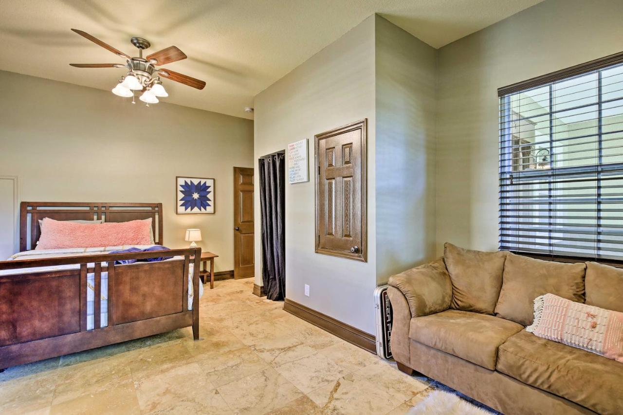 Tampa Oasis With Pool About 7 Mi To Busch Gardens! Villa Luaran gambar