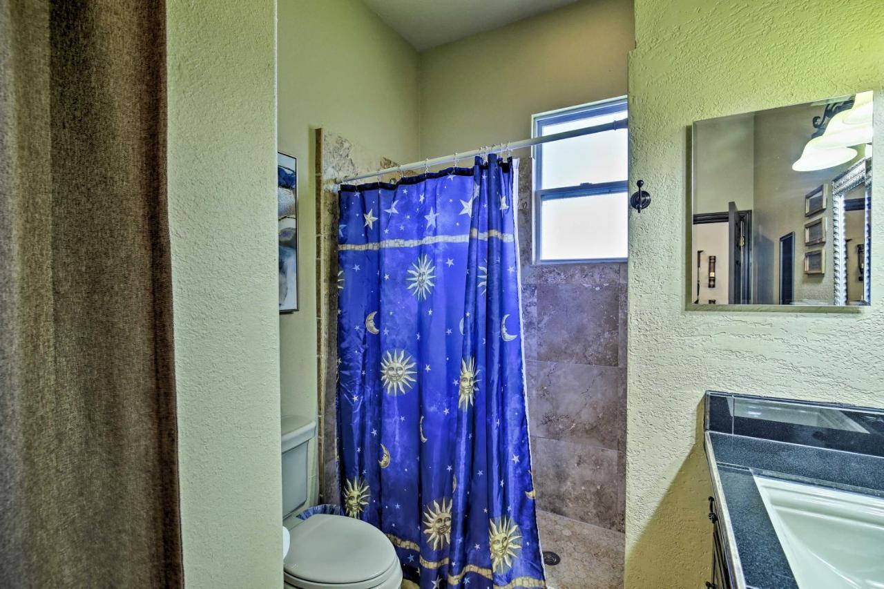 Tampa Oasis With Pool About 7 Mi To Busch Gardens! Villa Luaran gambar